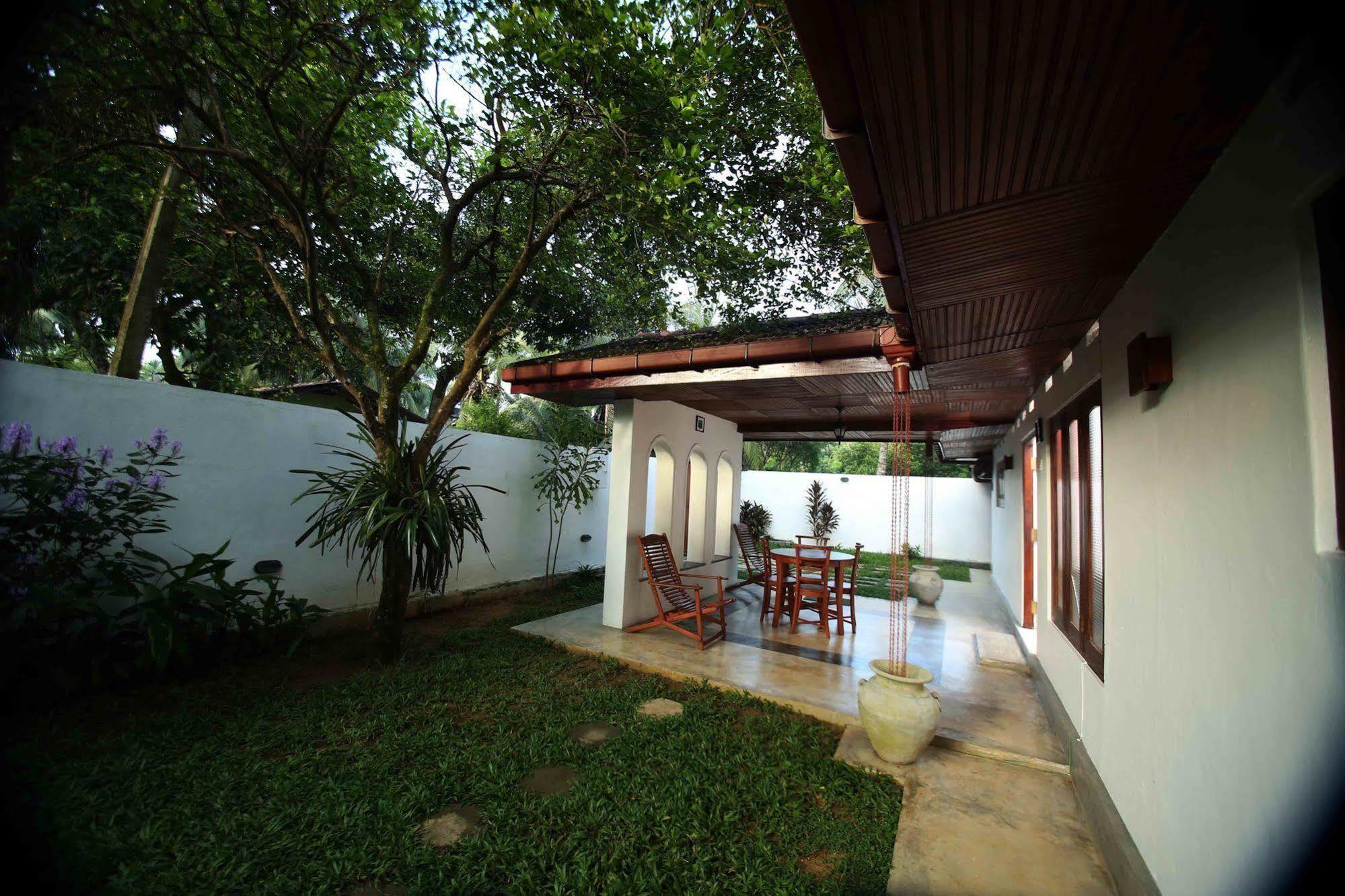Summer Dew Villa Talpe Dış mekan fotoğraf