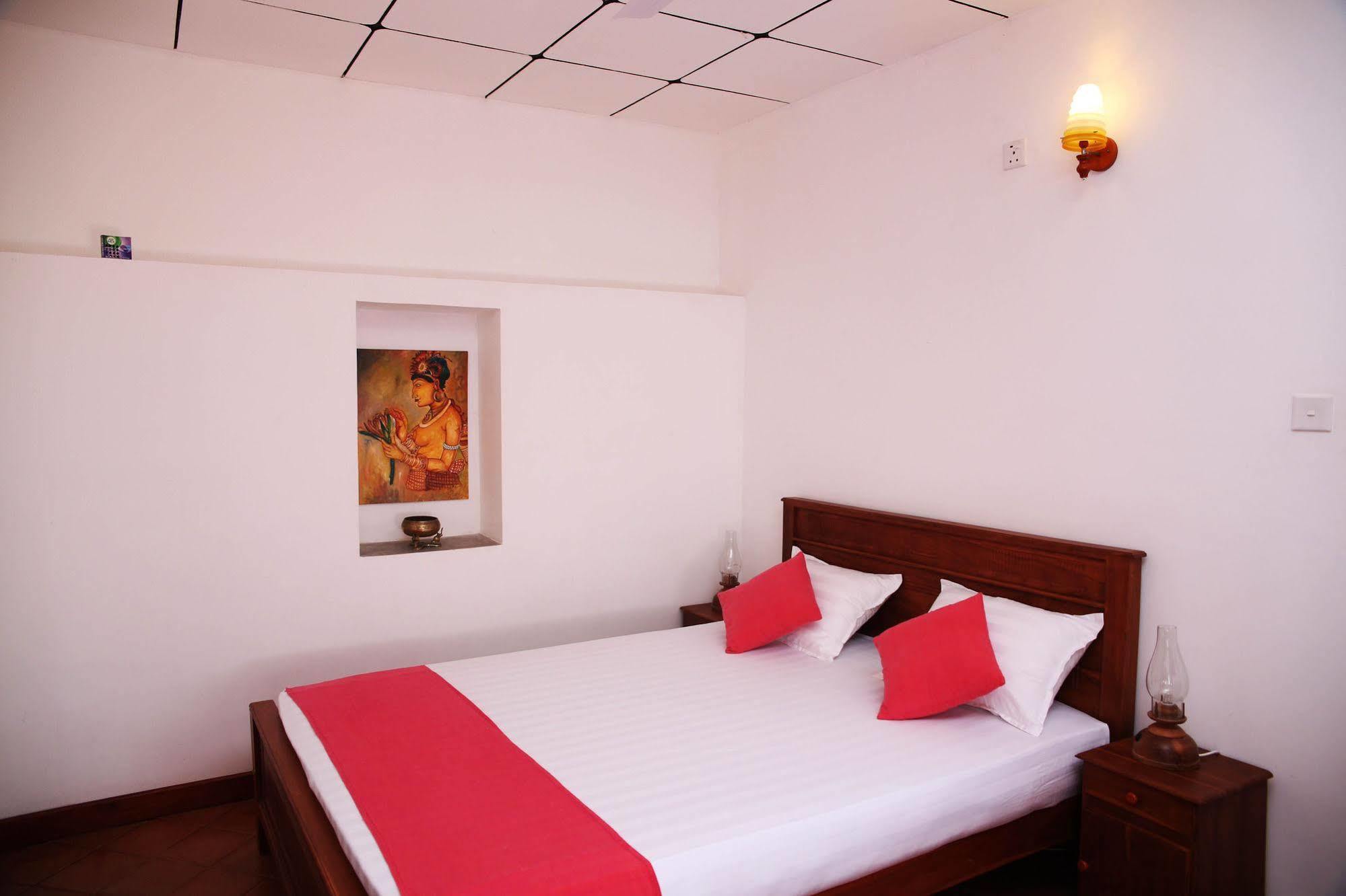 Summer Dew Villa Talpe Dış mekan fotoğraf