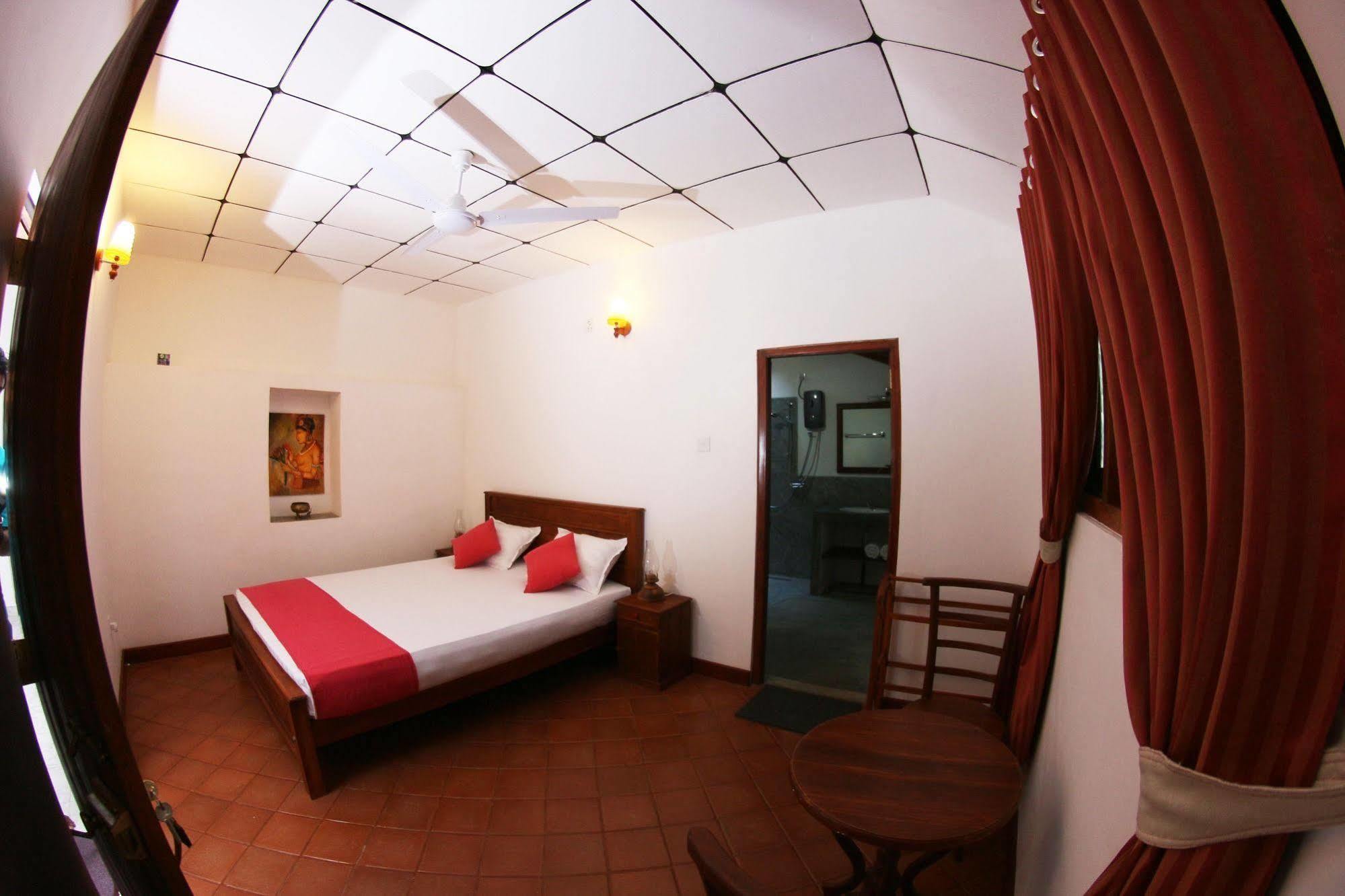 Summer Dew Villa Talpe Dış mekan fotoğraf